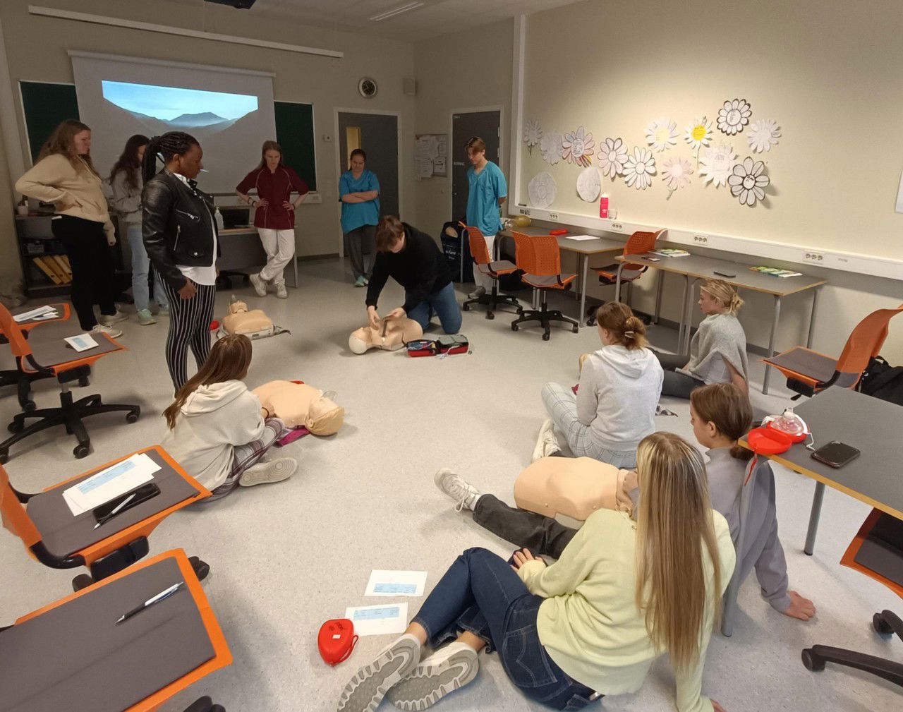 Trening på førstehjelp under hospitering