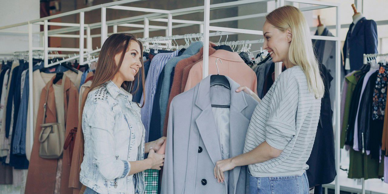 Fire elevar som støyper plate. Foto: Stryn vgs